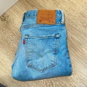 Levi’s 501 S Button Fly Skinny Jeans